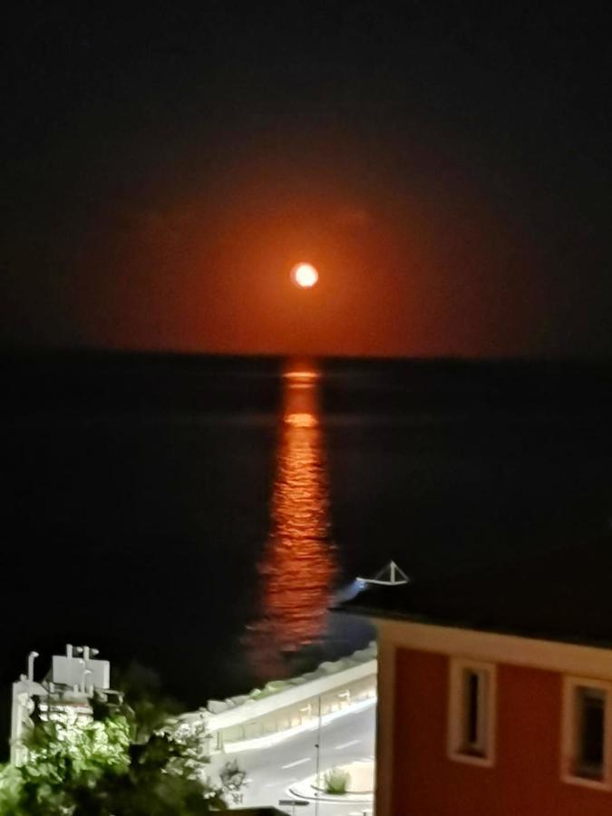 Cosy Avec Vue Sur La A Bastia 60 M² *